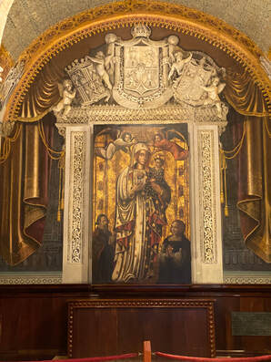 Picture af maler i kapel, en gave fra Columbus